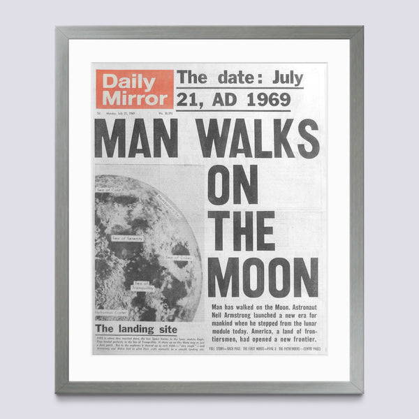 Blue - Dark Newspaper Frame