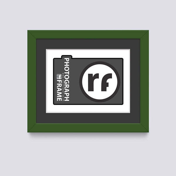 Green - Dark Photograph Frame