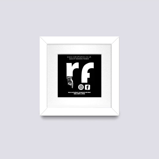 White CD Single 'Cover or Disc' Frame